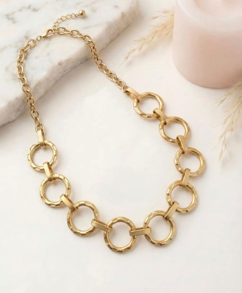 Collier Ivy